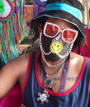 Load image into Gallery viewer, FRYDay Smiley Face Pm 2.5 Filter Mask